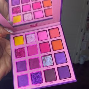 Kara beauty purple haze palette